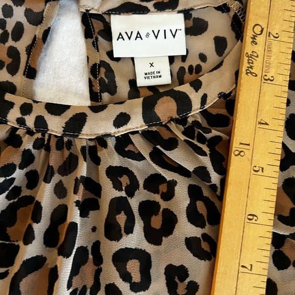 Ava & Viv Leopard Print Top - Picture 3 of 8